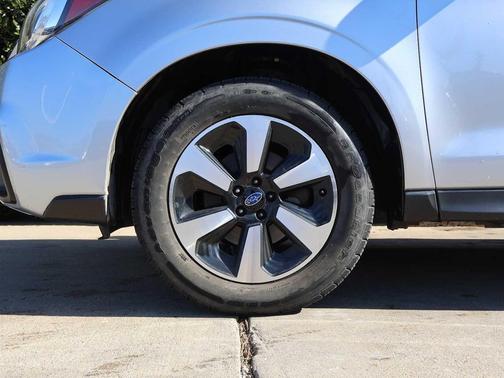 2017 Subaru Forester 2.5i Limited