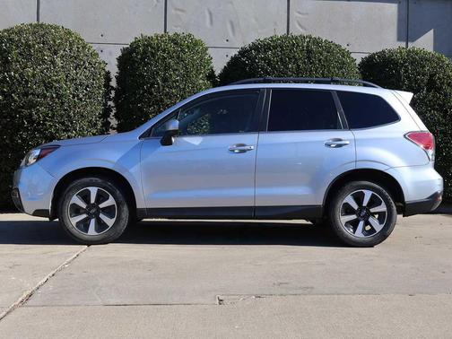2017 Subaru Forester 2.5i Limited