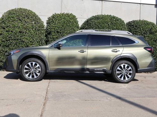 2025 Subaru Outback Touring