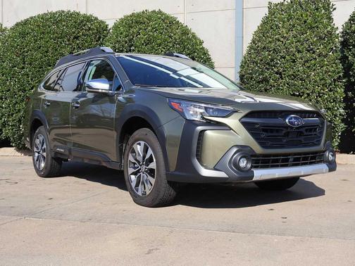 2025 Subaru Outback Touring