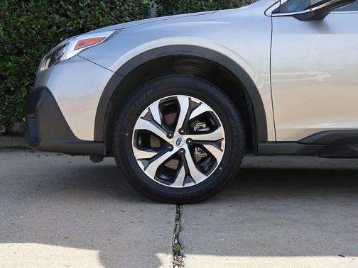 Tungsten Metallic 2020 Subaru Outback Limited