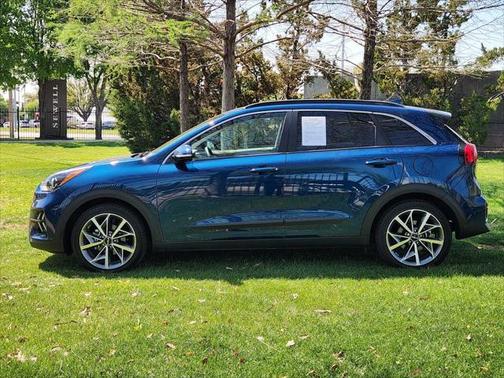 2022 Kia Niro Touring SE