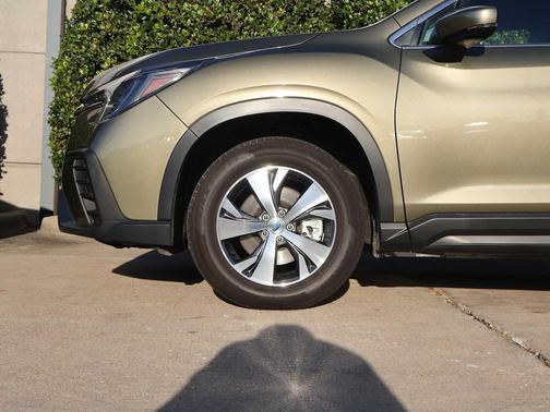 2024 Subaru Ascent Premium 7-Passenger