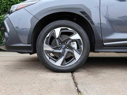 Magnetite Gray Metallic 2026 Subaru Crosstrek Limited