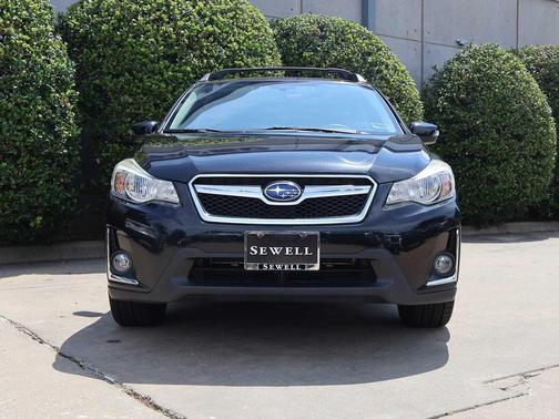 Crystal Black Silica 2017 Subaru Crosstrek 2.0i Limited