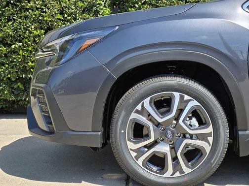 2025 Subaru Ascent Touring 7-Passenger