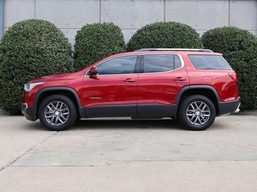 Red Quartz Tintcoat 2019 GMC Acadia SLT-1