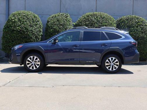 Cosmic Blue Pearl 2025 Subaru Outback Premium