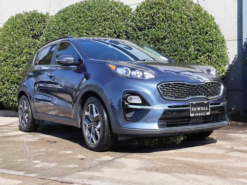2022 Kia Sportage EX