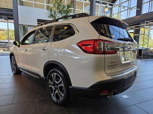 2025 Subaru Ascent Touring 7-Passenger