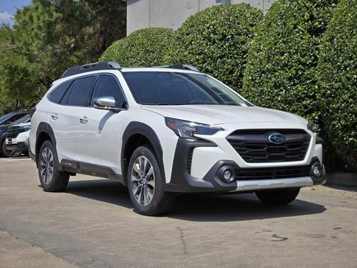 2025 Subaru Outback Touring