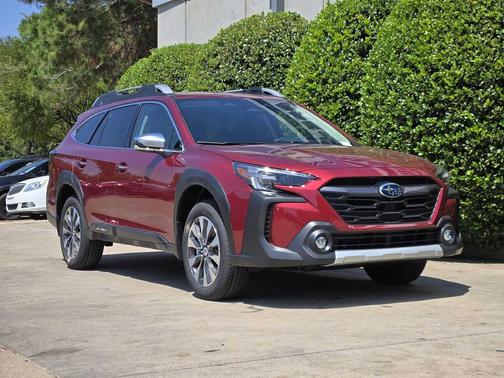 2025 Subaru Outback Touring