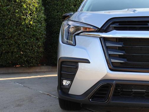 2025 Subaru Ascent Limited 7-Passenger