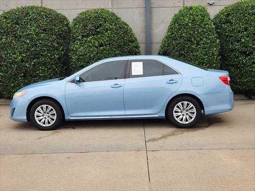2013 Toyota Camry LE
