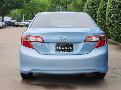 2013 Toyota Camry LE