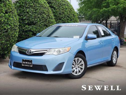 2013 Toyota Camry LE