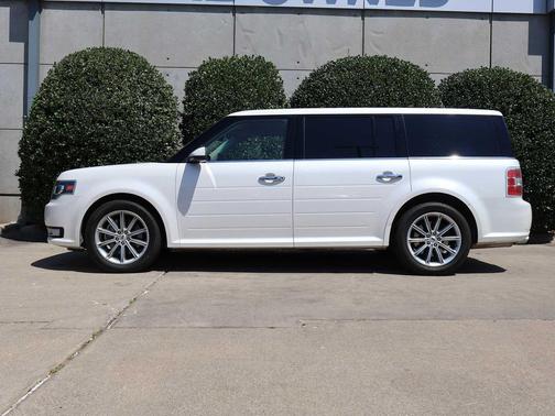 White Platinum Metallic Tri-Coat 2017 Ford Flex Limited
