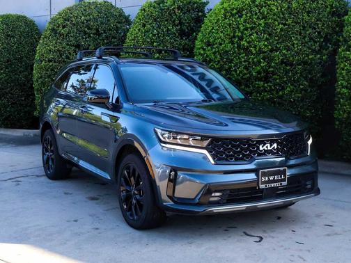 2022 Kia Sorento SX