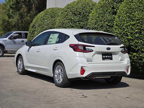 2025 Subaru Impreza Base