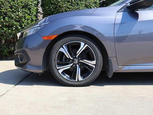 2016 Honda Civic Touring