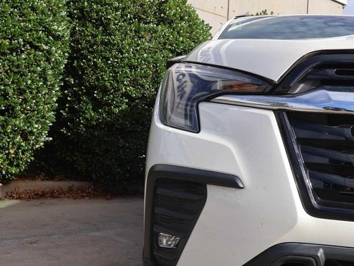 2024 Subaru Ascent Limited 8-Passenger