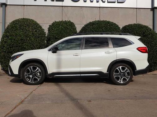 2024 Subaru Ascent Limited 8-Passenger