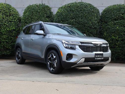 Steel Gray 2024 Kia Seltos EX