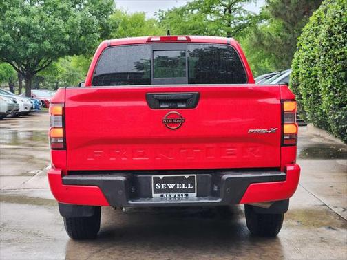 2022 Nissan Frontier PRO-X