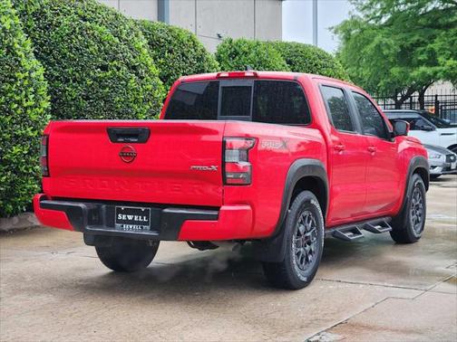 2022 Nissan Frontier PRO-X