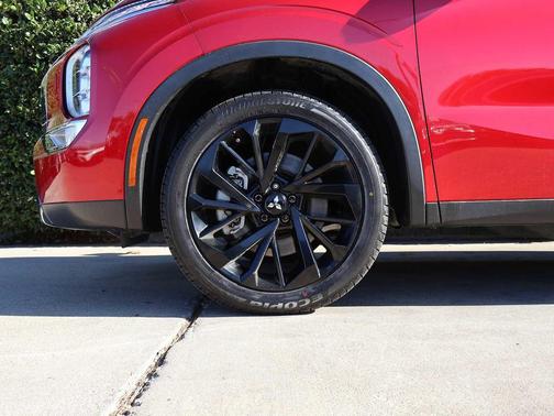 2023 Mitsubishi Outlander SE Black Edition S-AWC