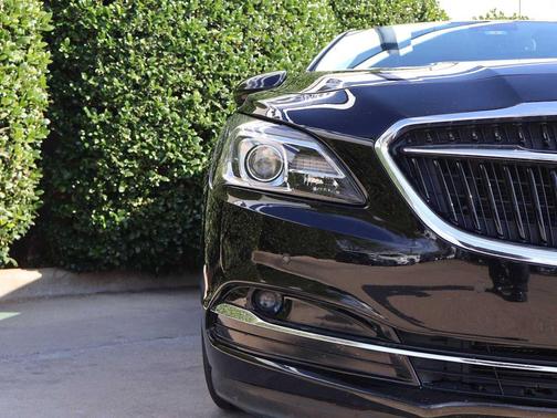 2017 Buick LaCrosse Premium