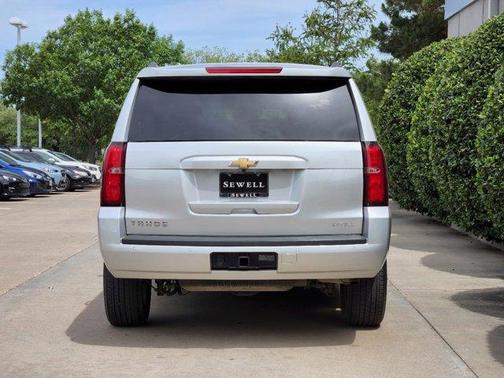 Photo 5 of 32 of 2019 Chevrolet Tahoe LT