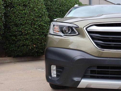 2021 Subaru Outback Touring XT