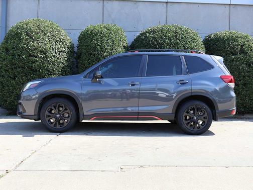 Magnetite Gray Metallic 2023 Subaru Forester Sport