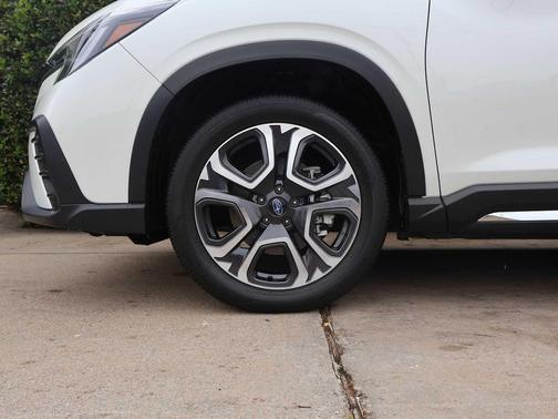 2025 Subaru Ascent Limited 7-Passenger