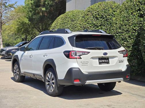 2025 Subaru Outback Touring XT
