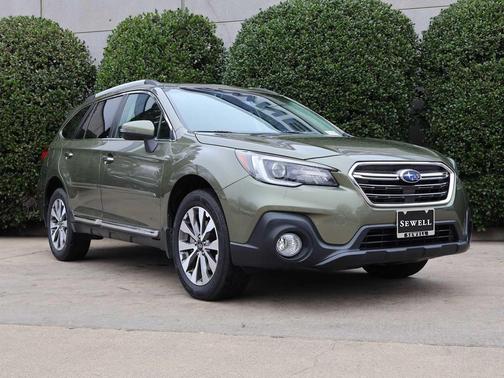 2018 Subaru Outback 2.5i Touring
