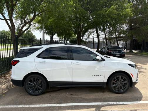 2022 Chevrolet Equinox FWD RS
