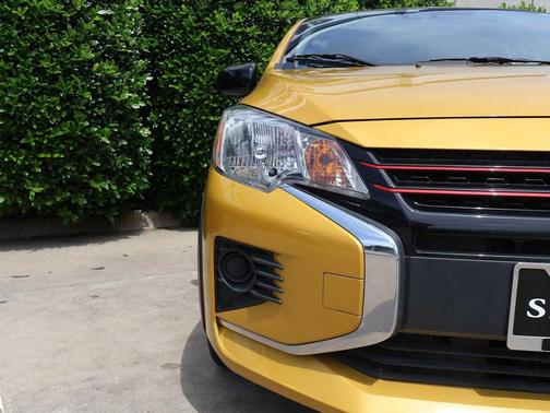 Sand Yellow w/ Black Roof 2023 Mitsubishi Mirage Black Edition
