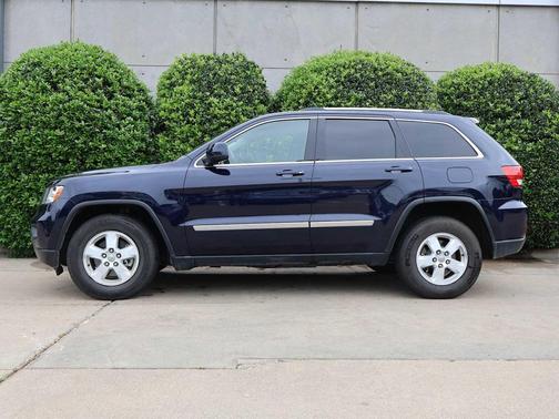 True Blue Pearl 2012 Jeep Grand Cherokee Laredo