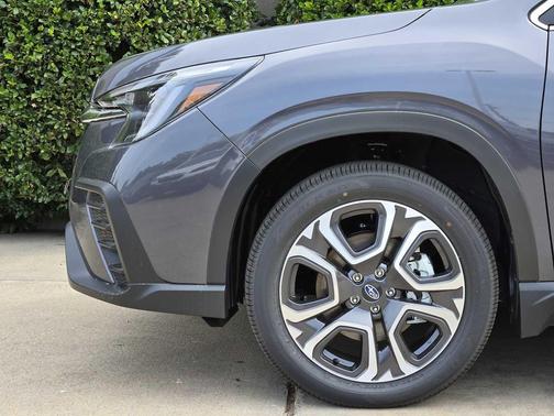 2025 Subaru Ascent Limited 7-Passenger