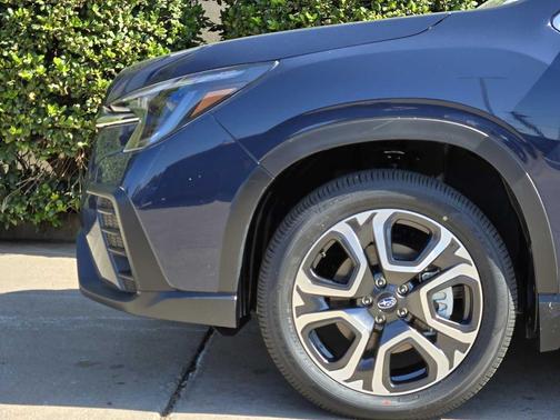 2025 Subaru Ascent Touring 7-Passenger
