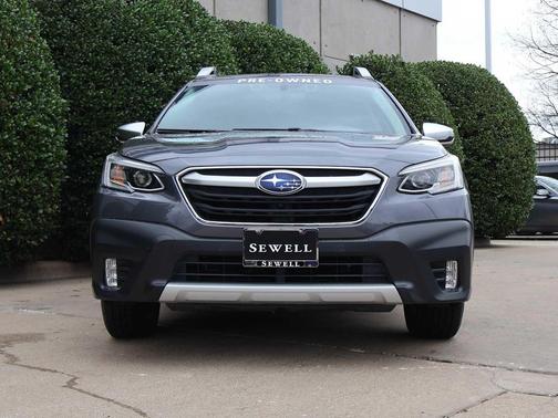 2022 Subaru Outback Touring