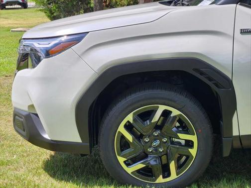 2025 Subaru Forester Hybrid Premium