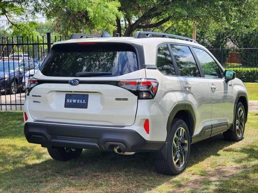 2025 Subaru Forester Hybrid Premium