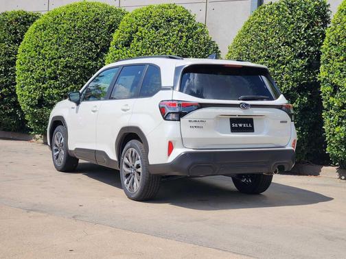 2025 Subaru Forester Hybrid Touring