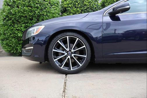 Magic Blue Metallic 2016 Volvo S60 T5 Drive-E Premier
