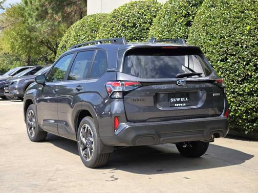 2025 Subaru Forester Hybrid Premium