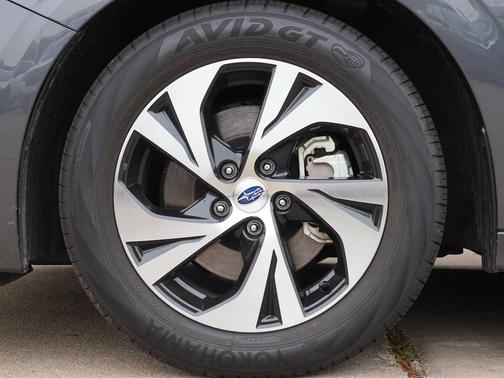 2025 Subaru Legacy Premium