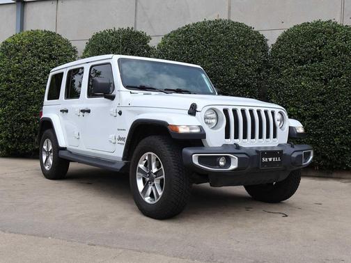 2020 Jeep Wrangler Unlimited Sahara